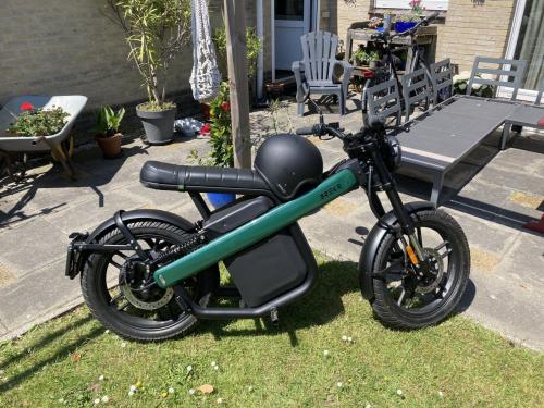 Brekr electrische brommer