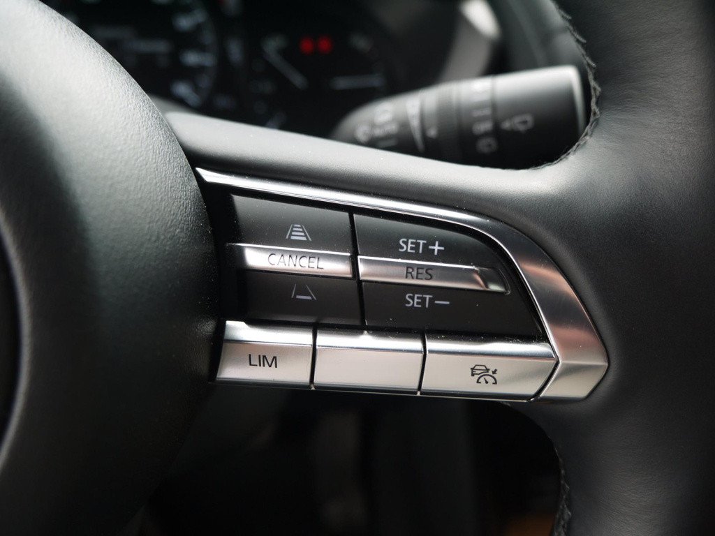 Mazda Mx-30 e-skyactiv ev 145 exclusive-line 36 kwh