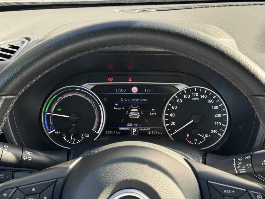 Nissan Juke 1.6 hybrid n-connecta