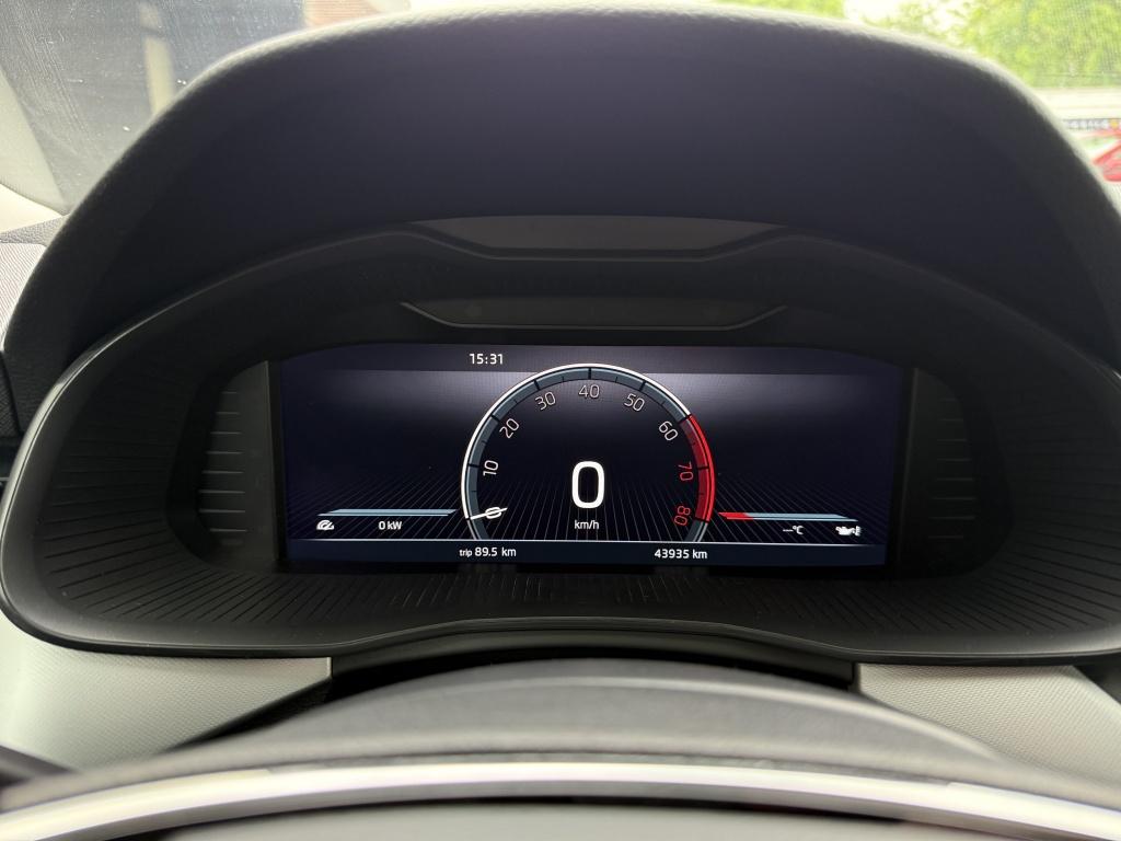 Skoda Kamiq 1.0 tsi ambition - mooie uitvoering! -