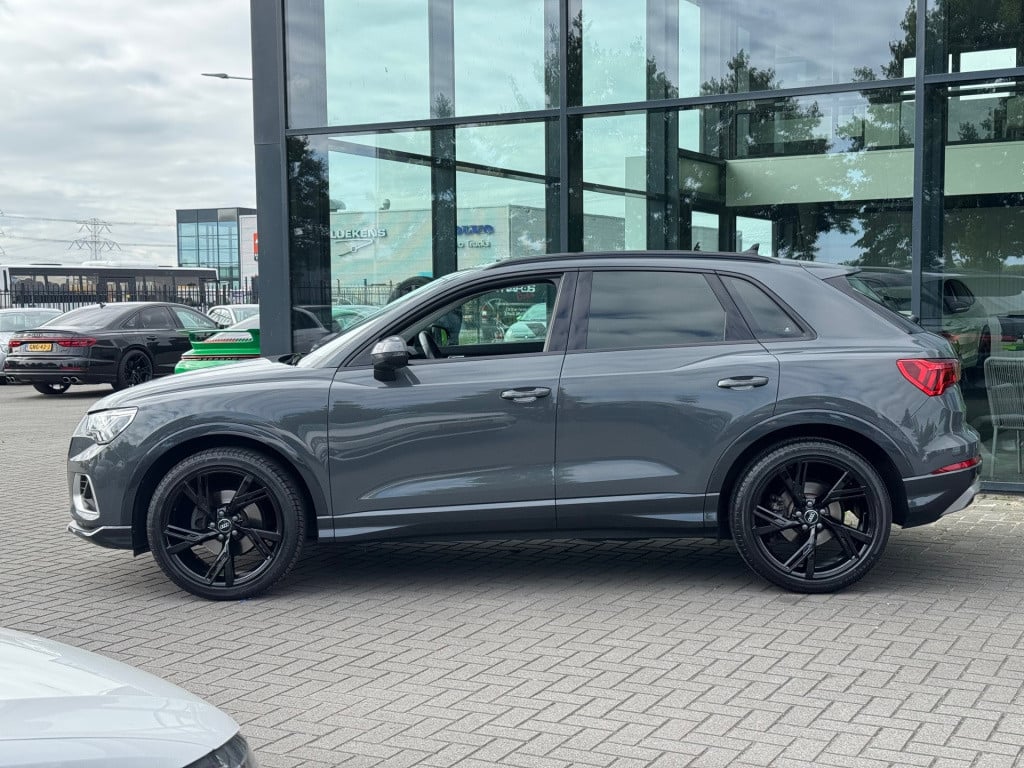 Audi Q3 35 tfsi advanced * matrix led * stoelverwarming * adaptive cruise c