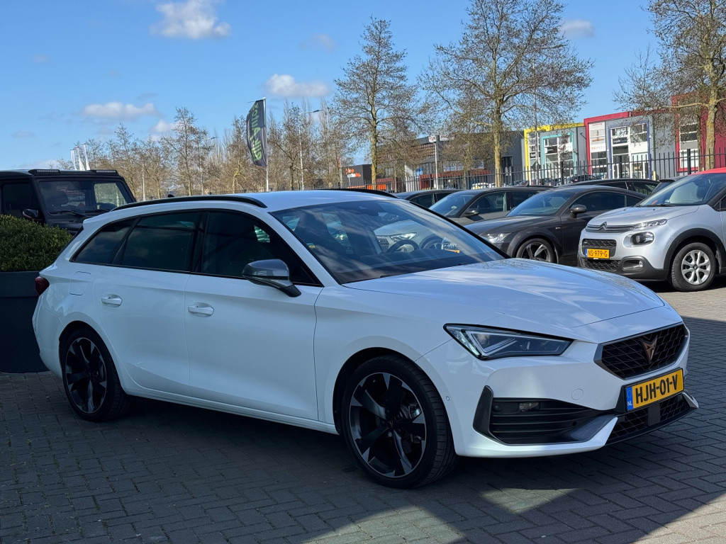 Cupra Leon Sportstourer 1.4 e-hybrid * phev * carplay * trekhaak * keyless