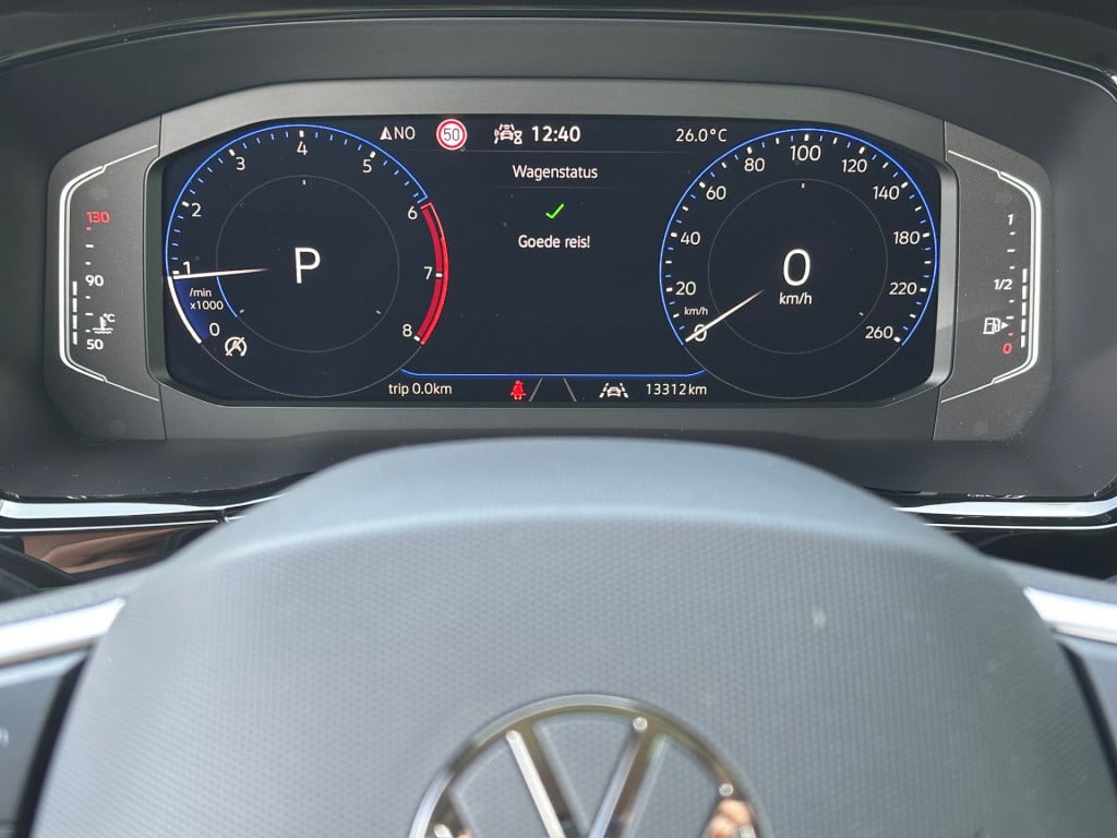 Volkswagen Touran 1.5 tsi 150pk dsg r-line highline | led | trekhaak | dode