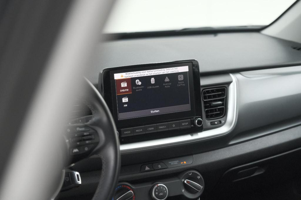 Kia Stonic 1.0 t-gdi mhev dynamicline | camera | apple carplay | parkeersen
