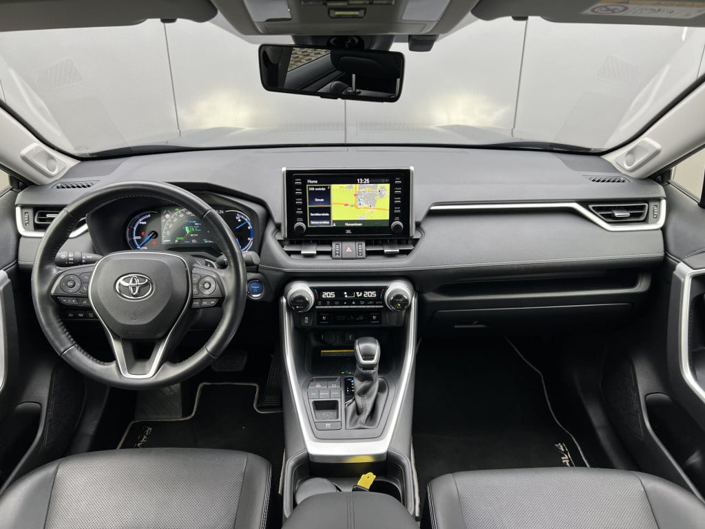 Toyota Rav4 2.5 hybrid executive nl auto | trekhaak | alarm klass 3 | vol l