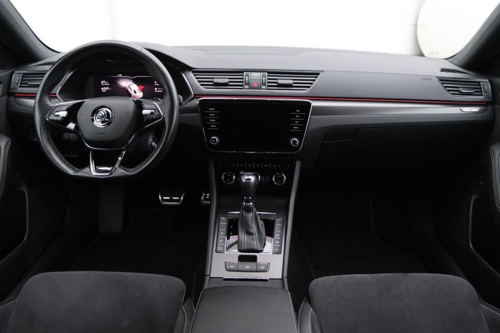 Skoda Superb 2.0 tsi 4x4 sportline business 280pk dsg7