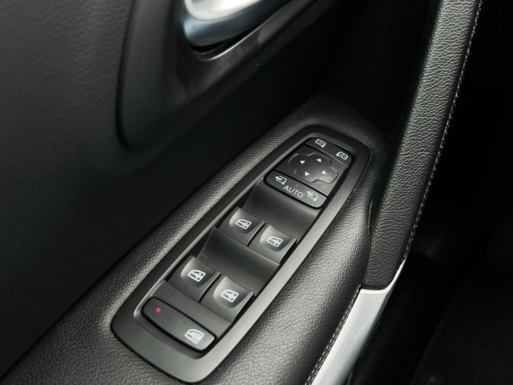 Renault Kadjar 1.3 tce intens automaat | climate control | bt | nav | cruis