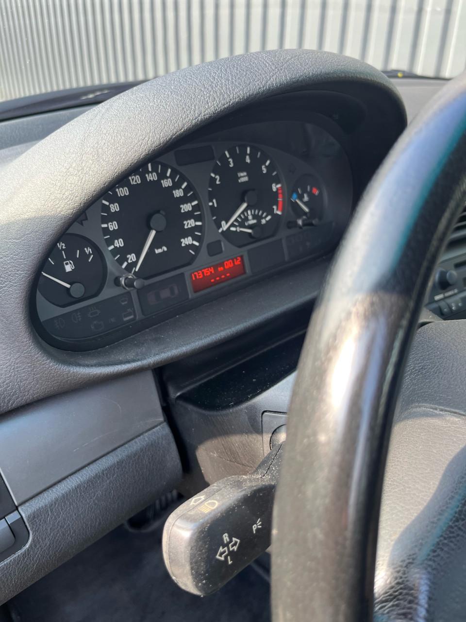 Schitterende BMW 316 bj 1999