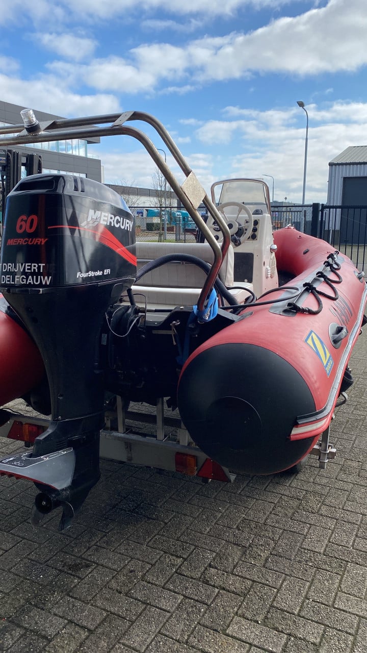 Zodiac mk3 480 met mercury efi fourstroke 60 pk