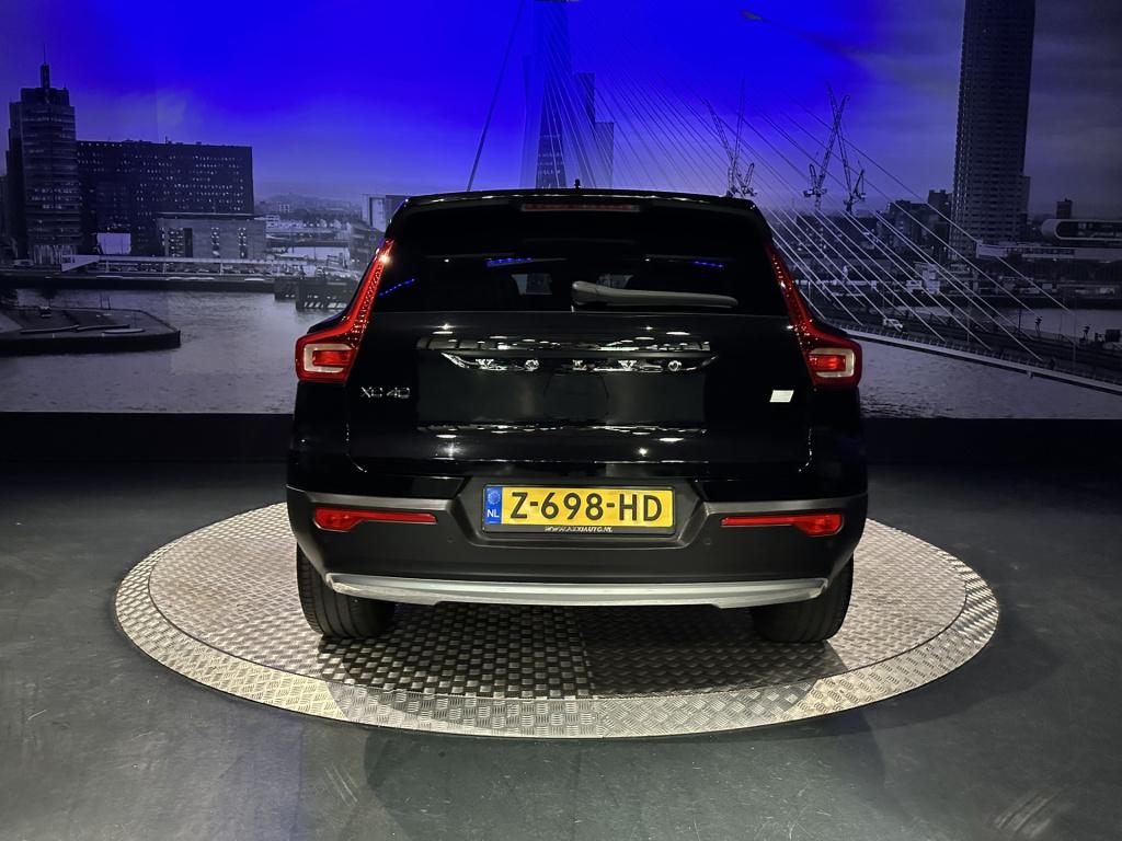 Volvo XC40 1.5 t4 recharge inscription expression *trekhaak*