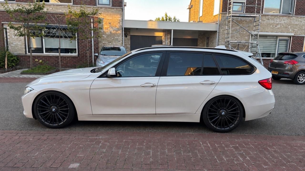 Nette bmw 320i (F31)