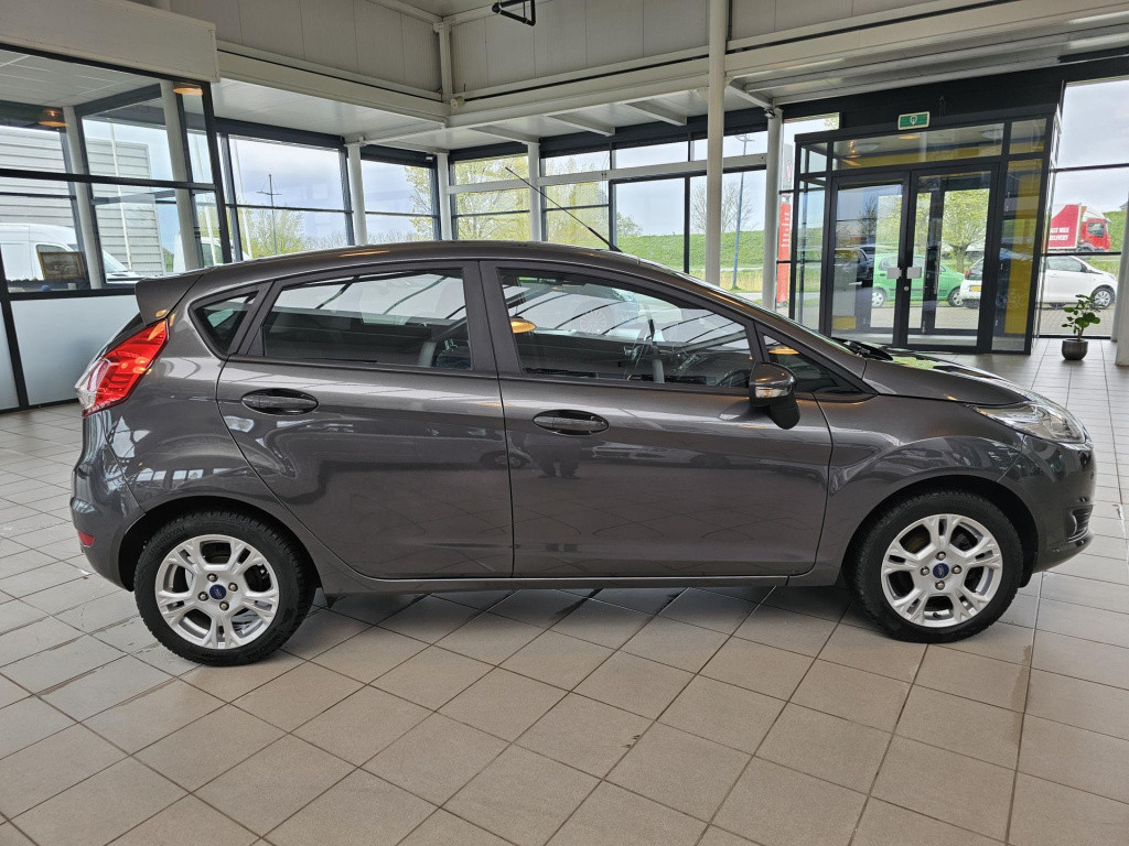 Ford Fiesta 1.0 style ultimate