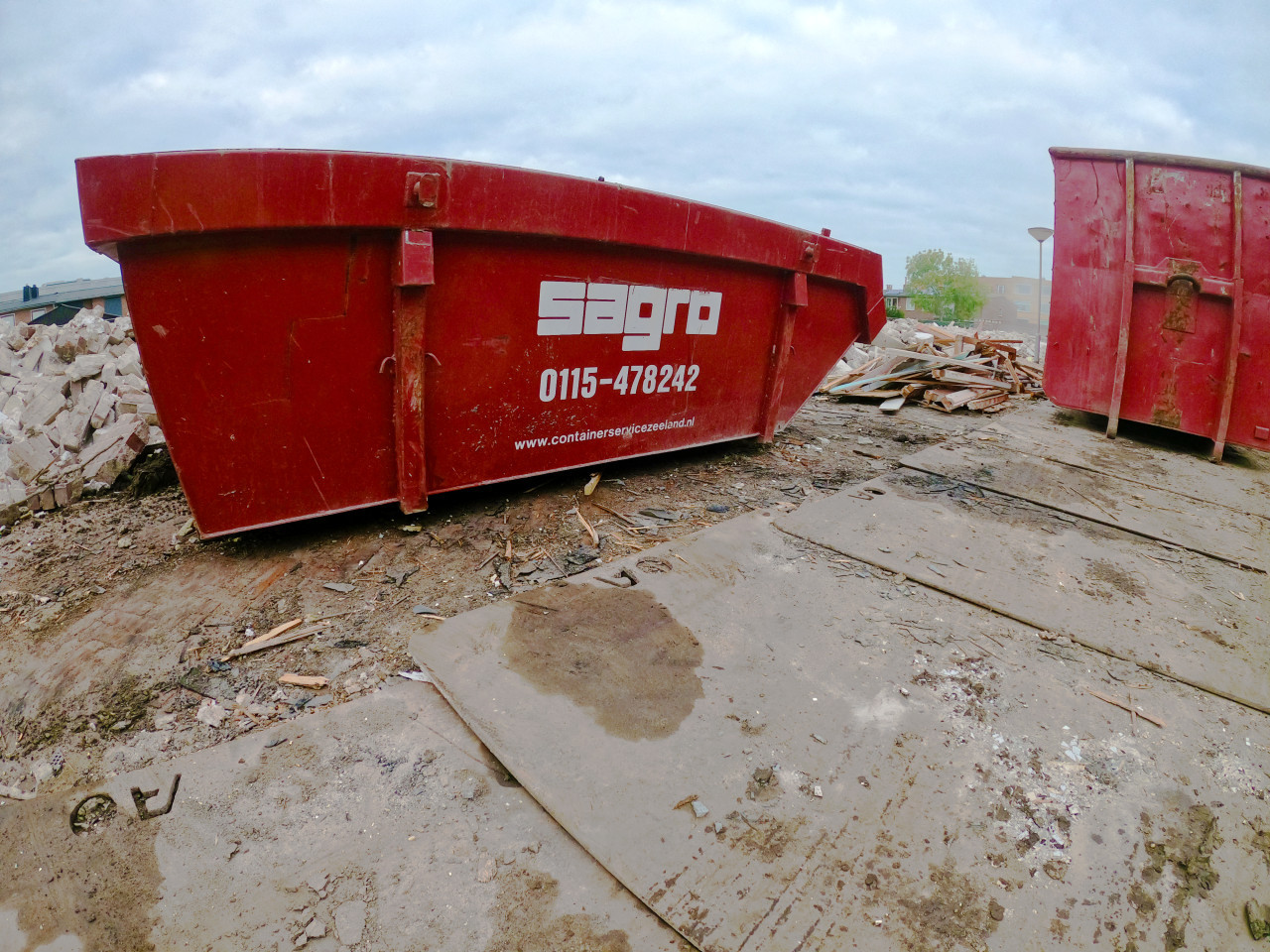 Afvalcontainer huren | Lentedeals!
