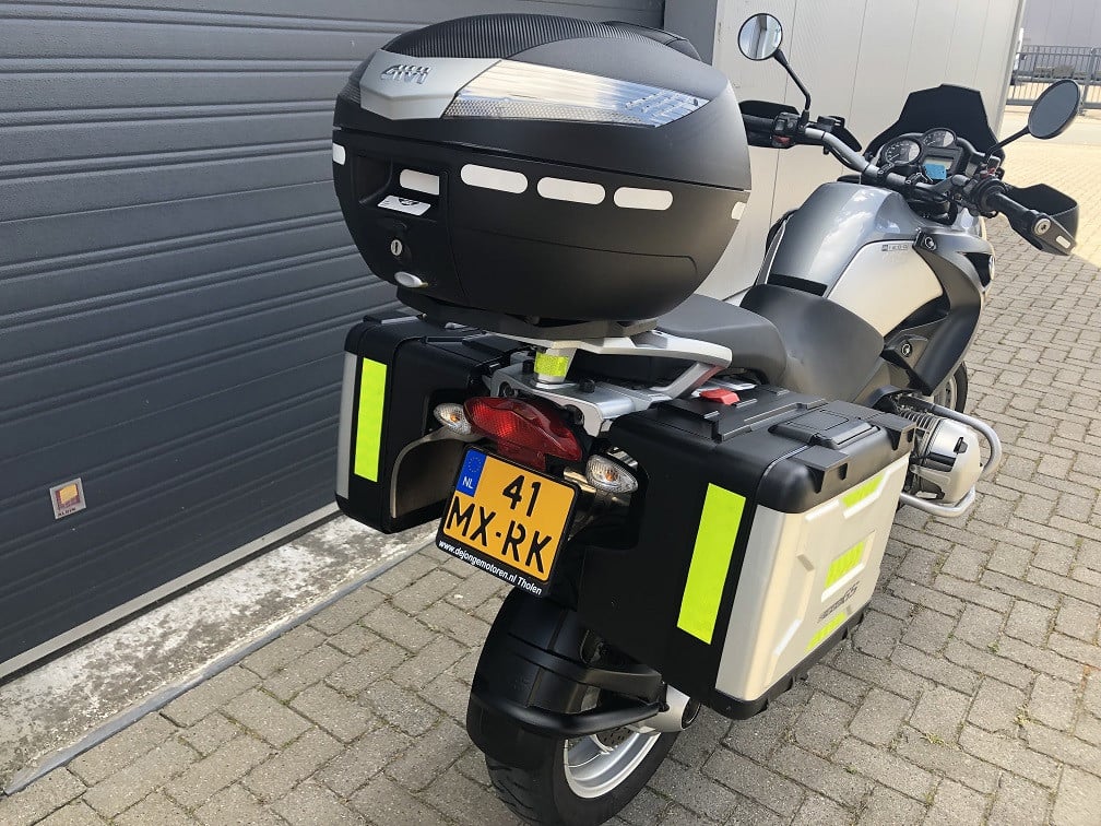 BMW R1200GS ABS uit 2008 met 74 dkm, kofferset, valbeugel, rijklaar €5450,-
