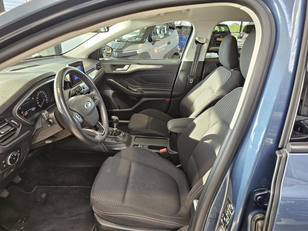 Ford Focus 1.0 ecoboost titanium business