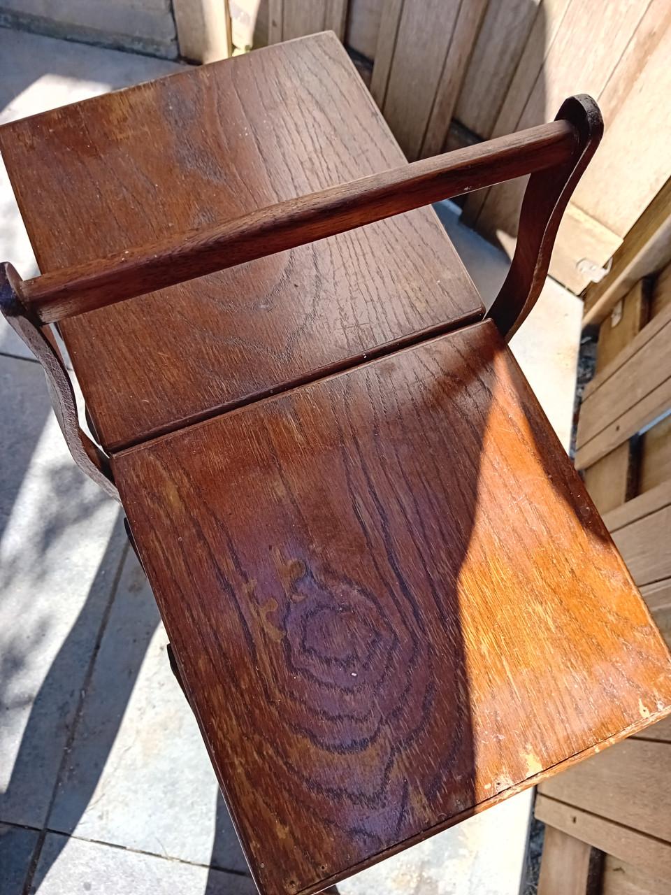 Oude naaibox