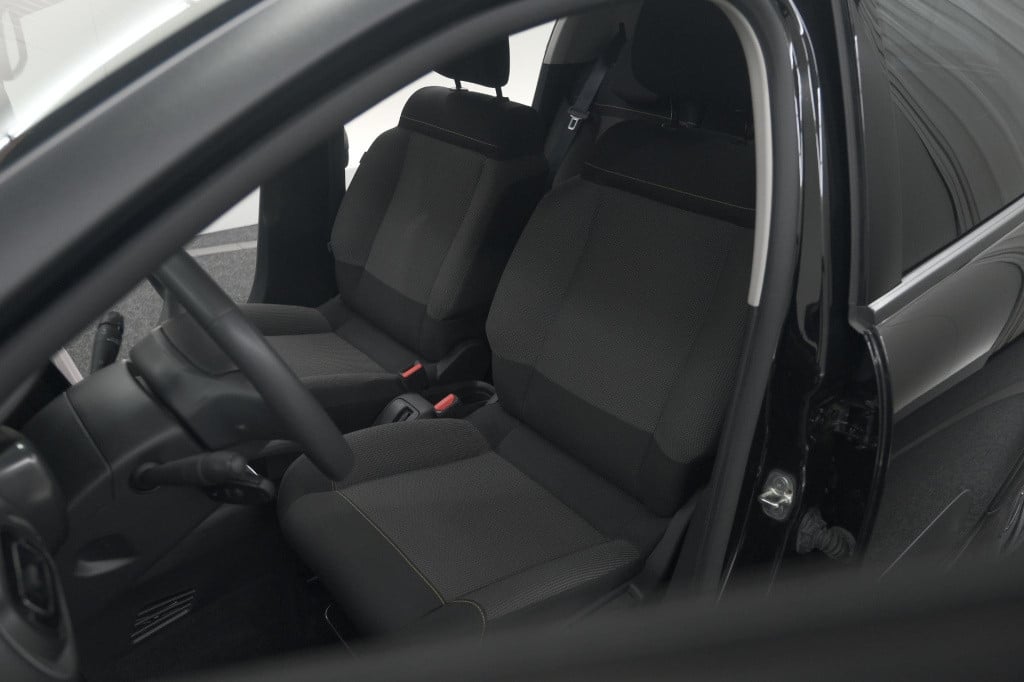 Citroen C3 puretech 110 eat6 max | apple carplay | parkeersensoren | climat