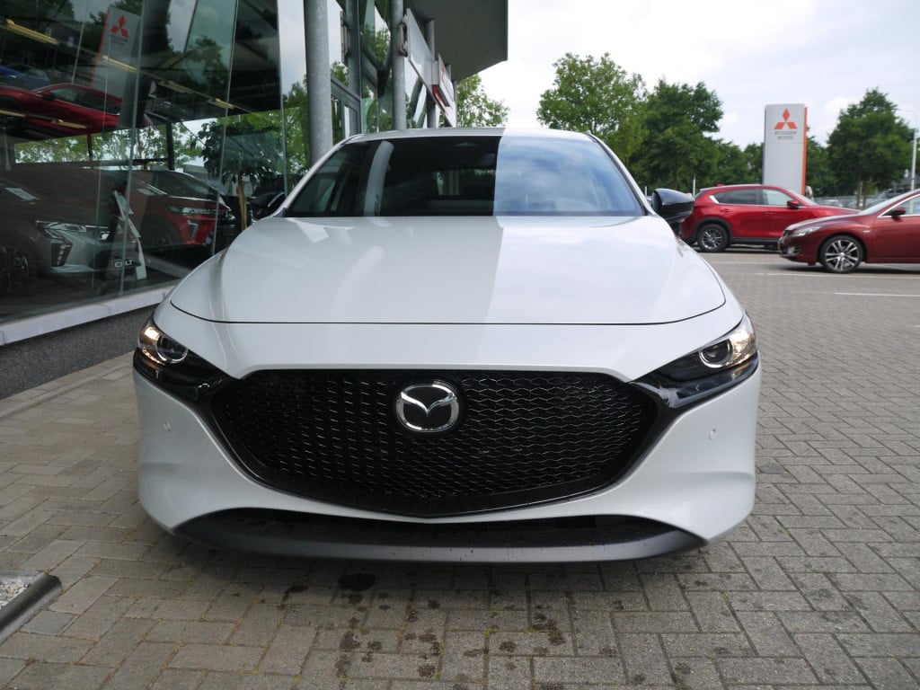 Mazda 3 2.5 e-skyactiv-g m hybrid 140 homura
