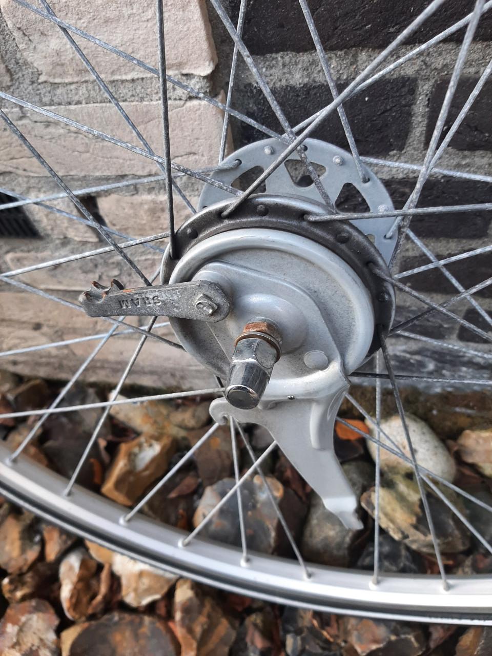 3 tal fiets voorwielen 28 inch per stuk te koop