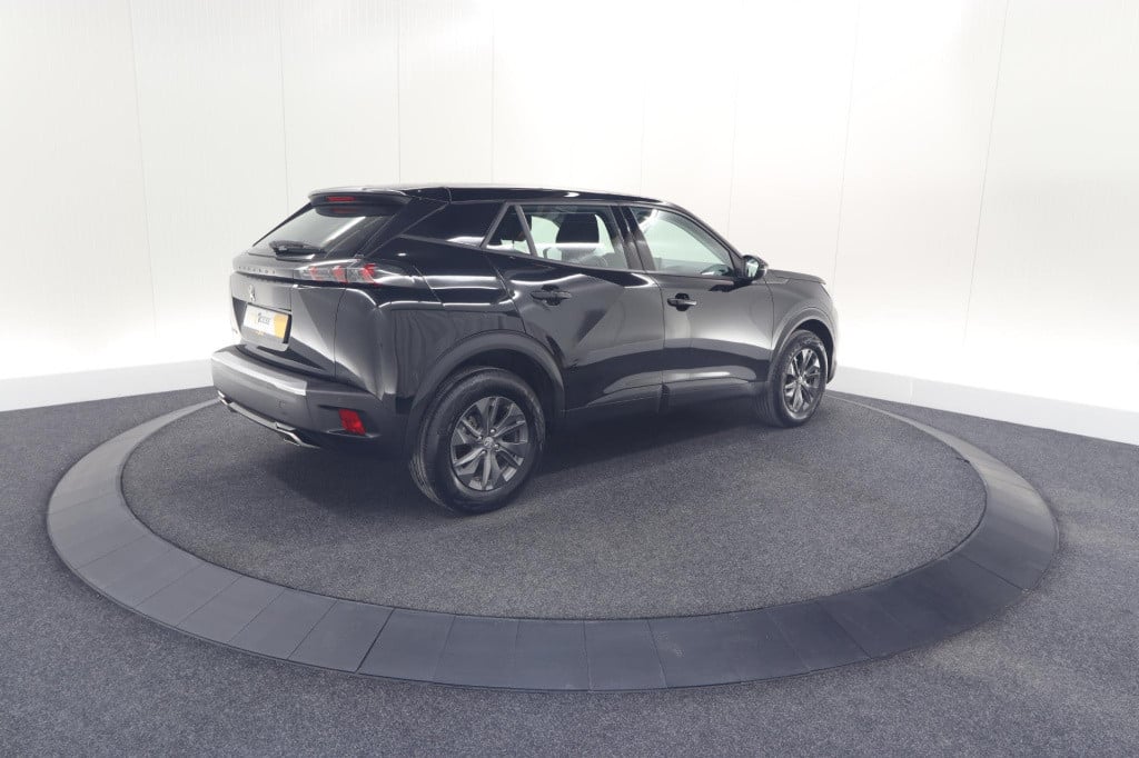 Peugeot 2008 puretech 130 eat8 active | parkeersensoren | navigatie | apple