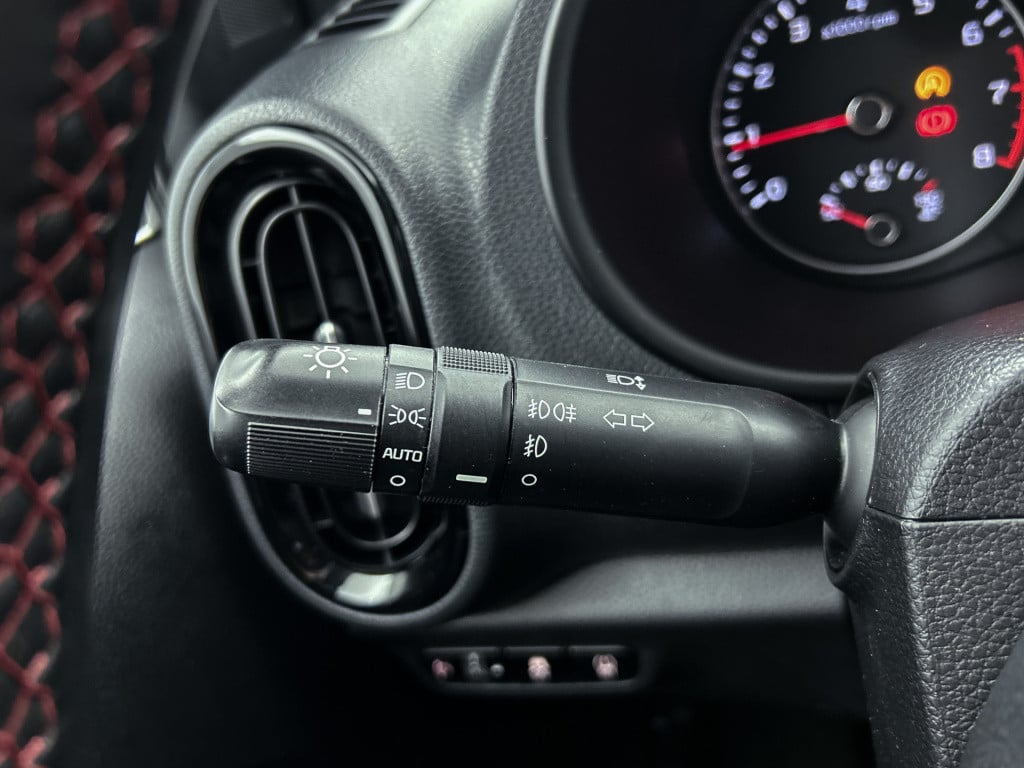 Kia Picanto 1.0 dpi gt-line | navi | parkeercamera | leder |