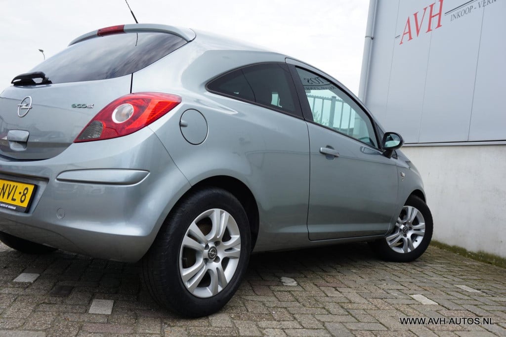 Opel Corsa 1.3 cdti ecoflex s/s '111' edition