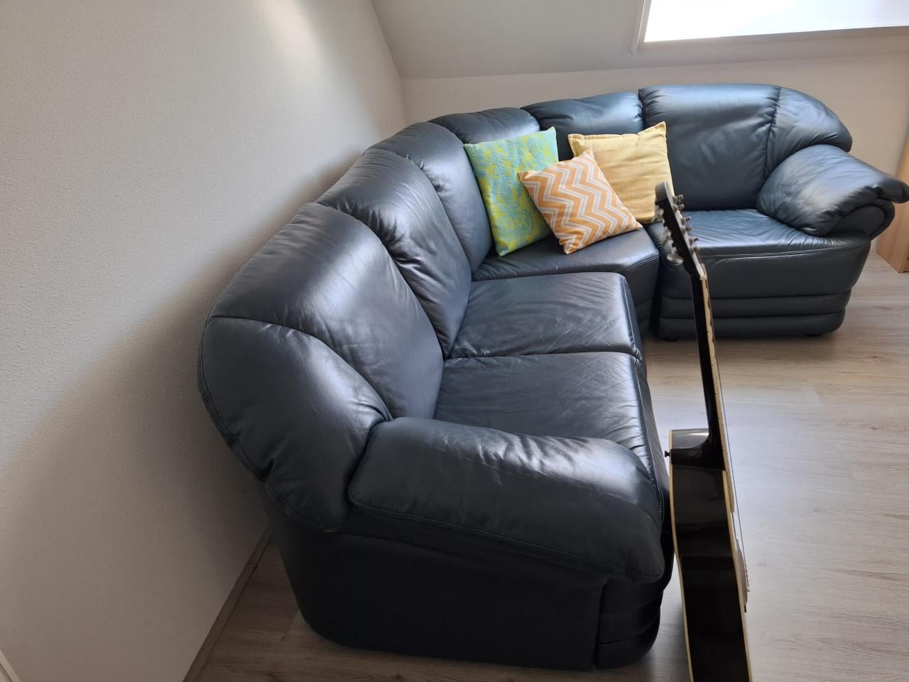 LEDER 4 OF 3 ZITS BANKSTEL (VERSTELBAAR RECHT OF HOEK)