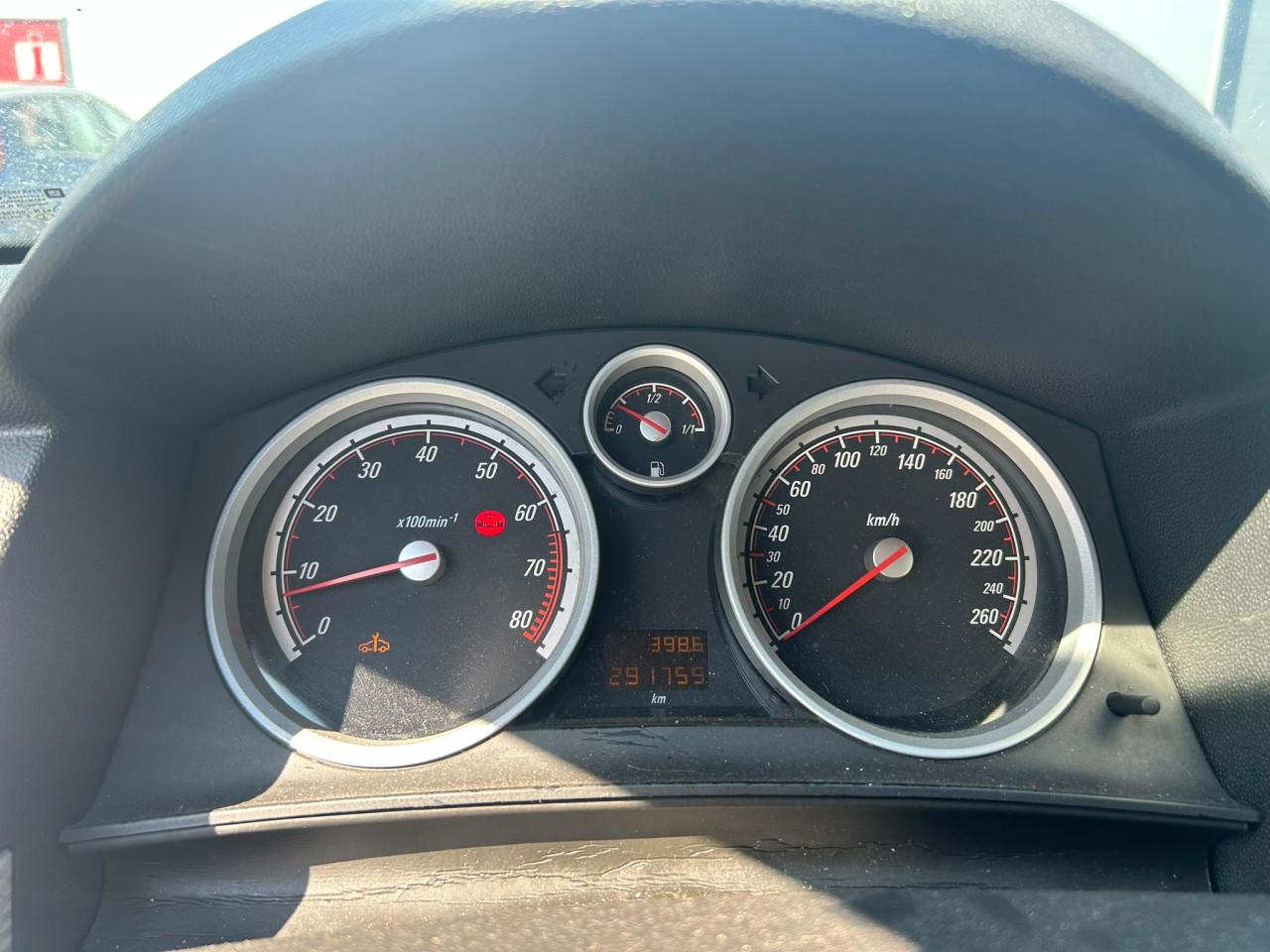 Opel Astra 2.0 T Sport | 245 PK | Nieuw Motorblok | Bi-xenon | CarPlay