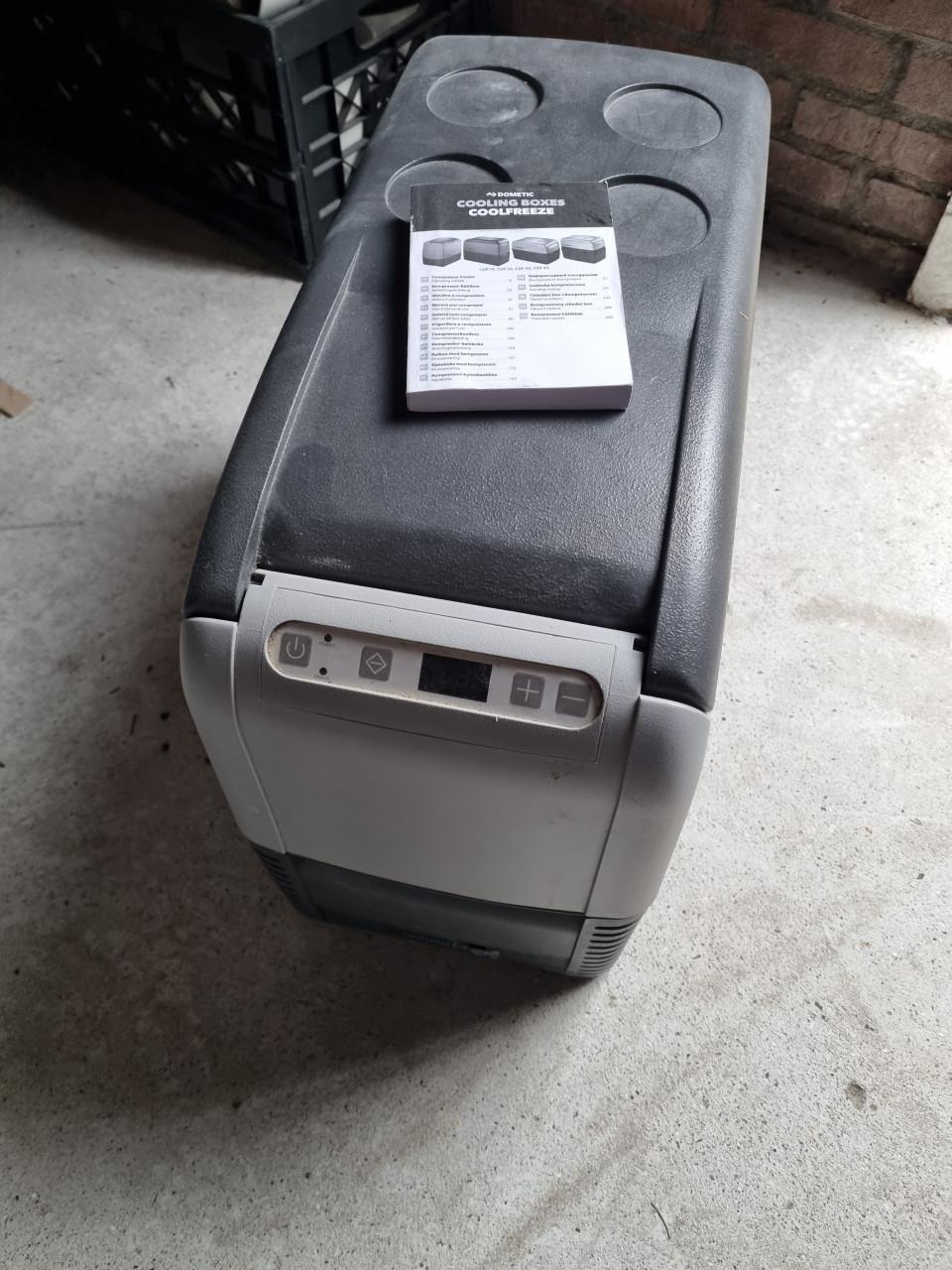 Een 12 volt koel/vriesbox