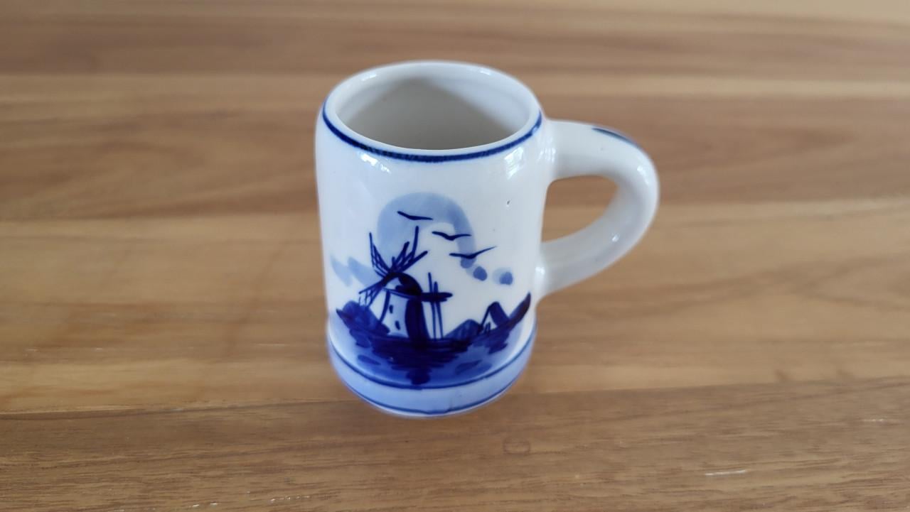 Miniatuur bierpul Delfts Blauw h 6 cm