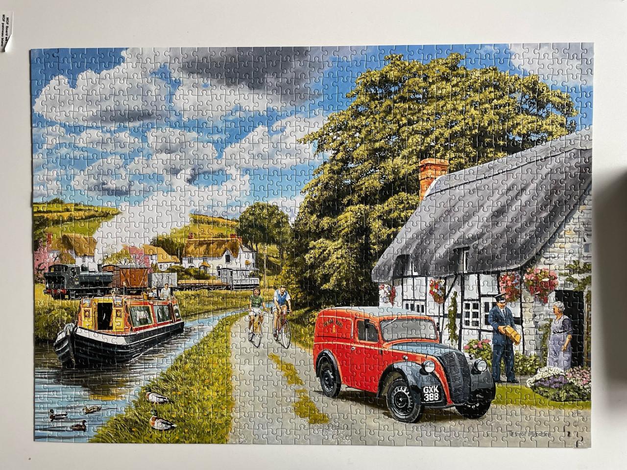 Falcon puzzel: Parcel for canal cottage 11299