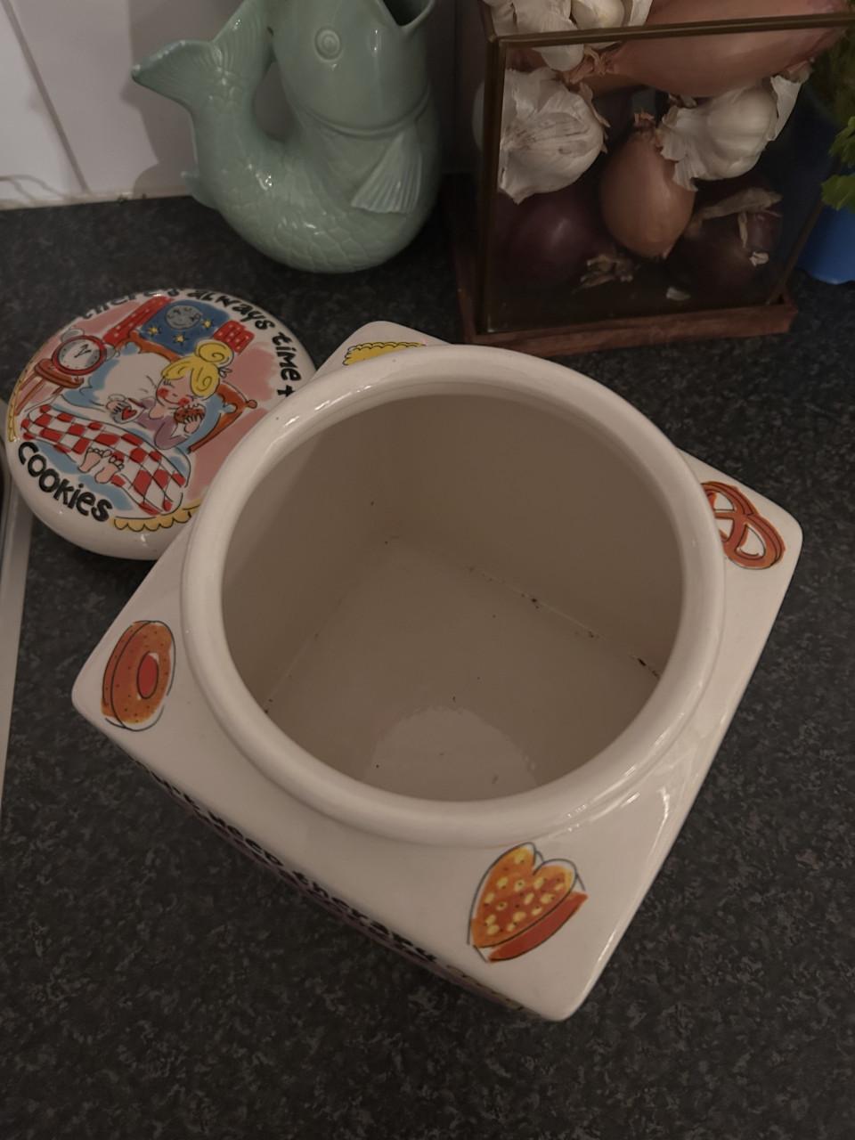 Blond Amsterdam cookie jar