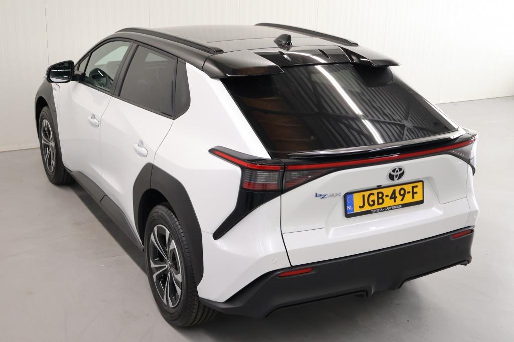 Toyota Bz4x dynamic bi-tone 71 kwh|360cam|pano|bsm|dc-150kwh|17%bijt.