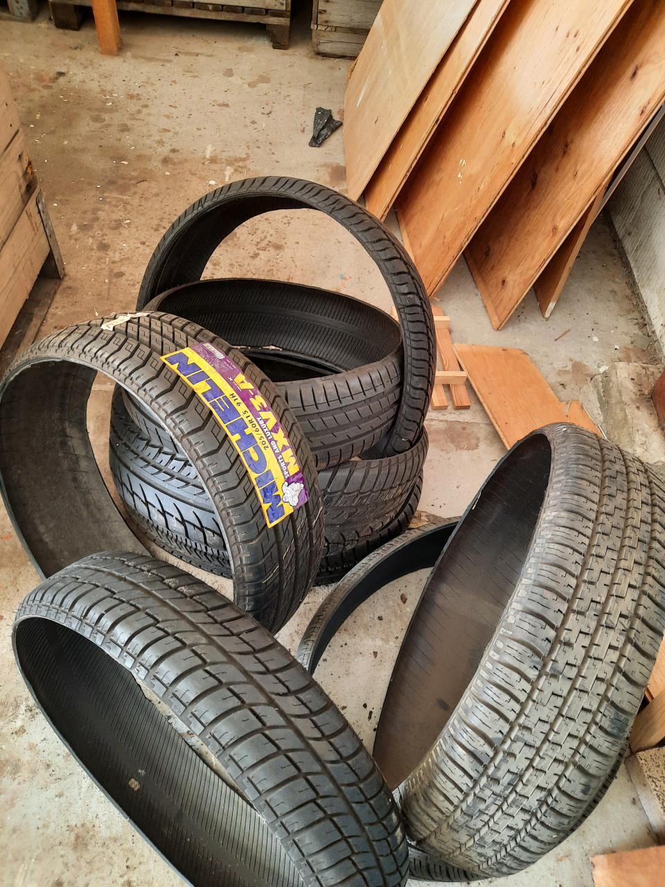Loopvlak autobanden balie toonbank bak mancave industriele look