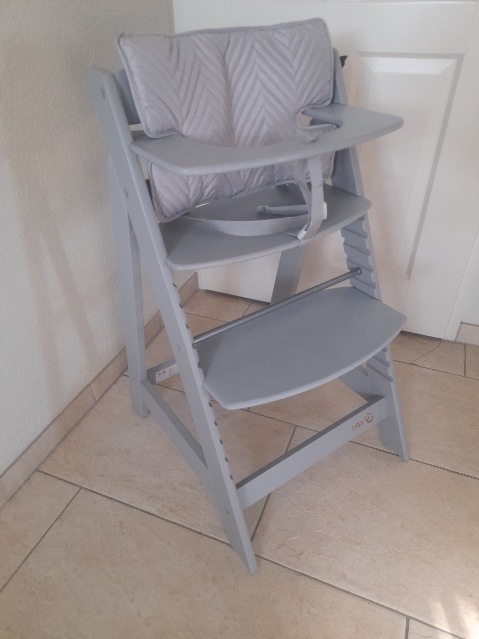 Roba Kinderstoel (in goede nette staat )