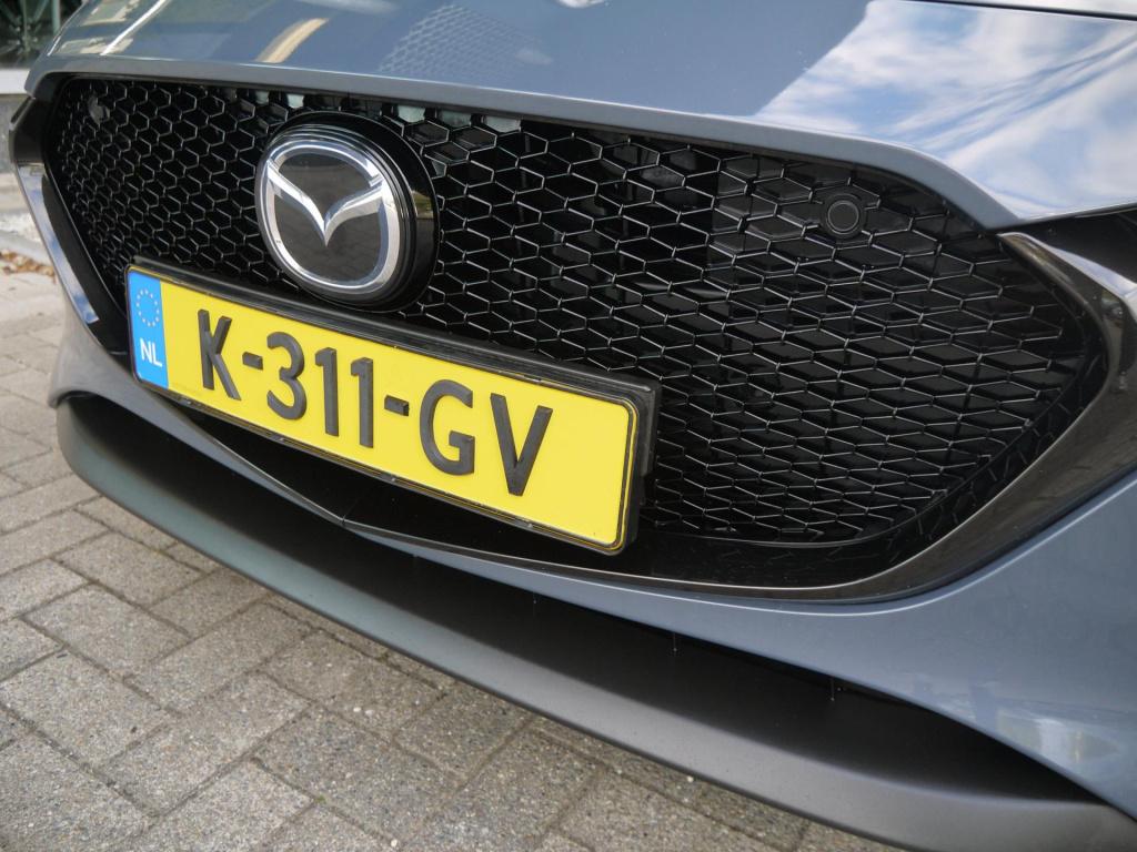 Mazda 3 2.0 e-skyactiv-x m hybrid 180 comfort met bose|trekhaak|rijklaar