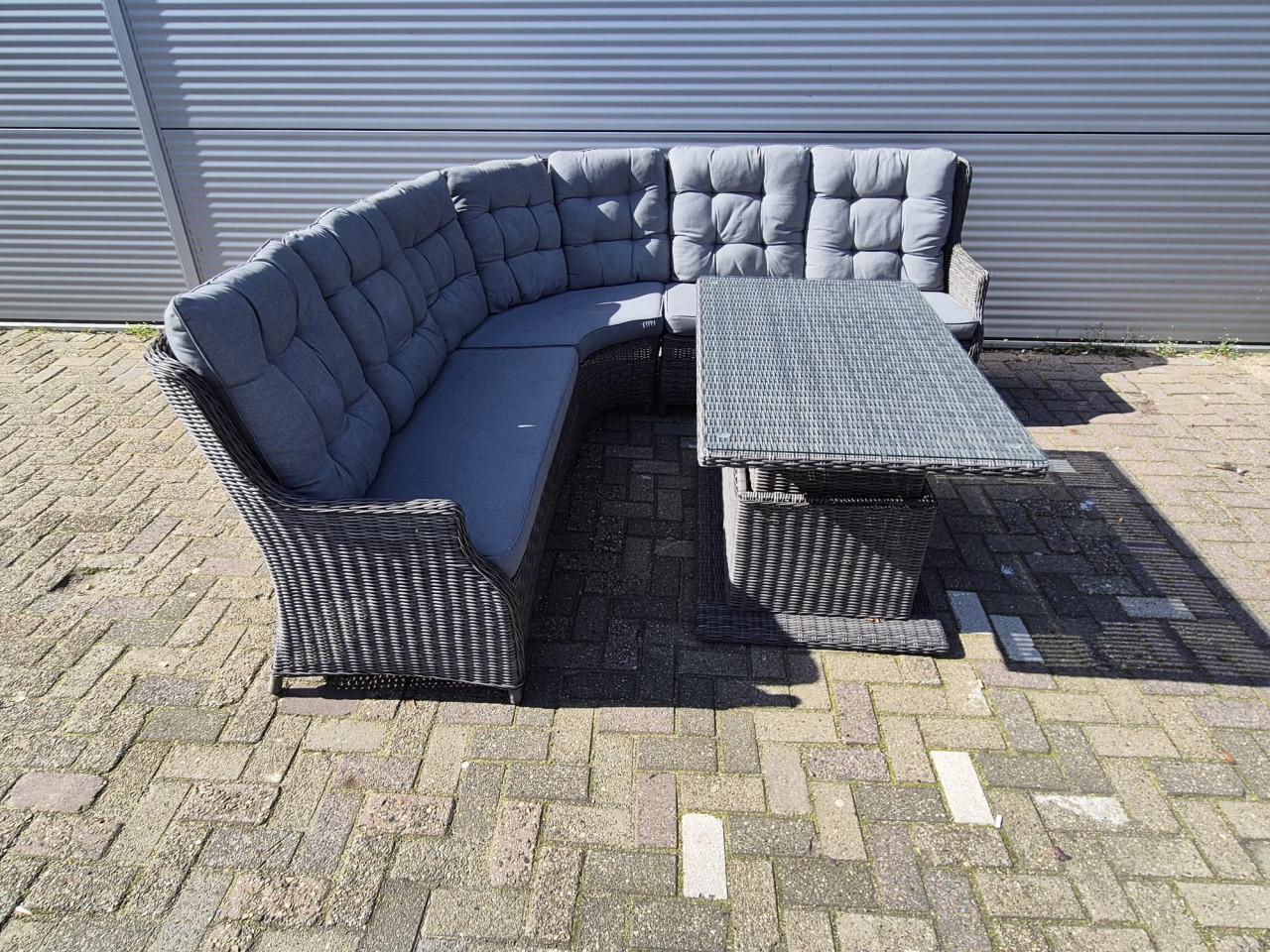 Dining Loungeset / Verstelbare Tafel (Bezorging mogelijk)