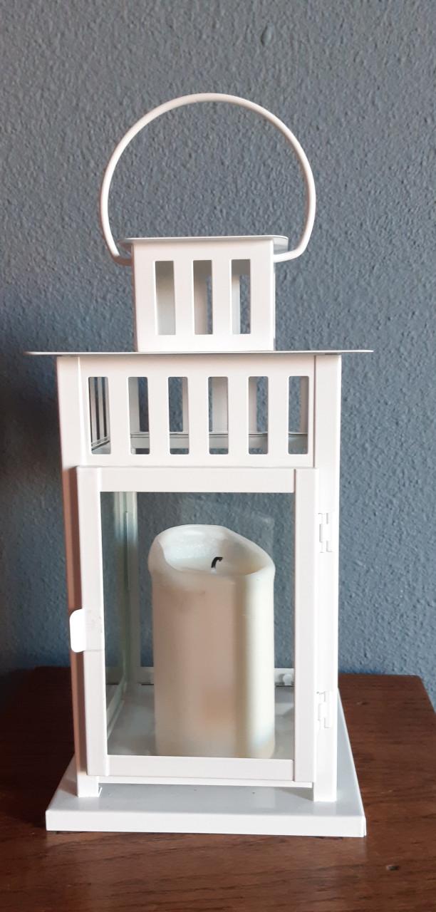 Ikea Lantaarn met stompkaars, binnen/buiten wit, metaal
