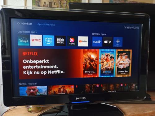 Philips Ambilight LCD 32 inch "BEELD EN AMBILIGHT WERKEN PERFECT"