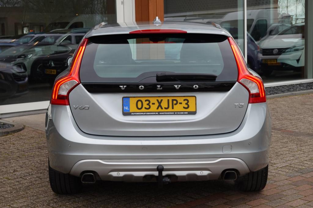 Volvo V60 1.6 t3 150-pk ocean race
