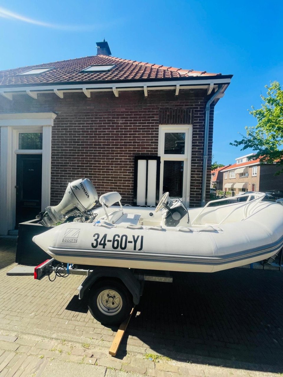 Zodiac Yachtline Deluxe 340 met Honda 20pk viertakt en trailer