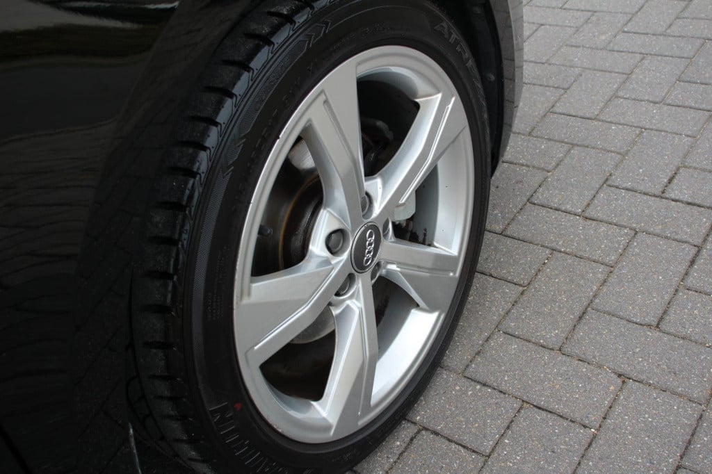 Audi A1 Sportback 30 tfsi s line - virtual - led - matrix - cruise - carpla