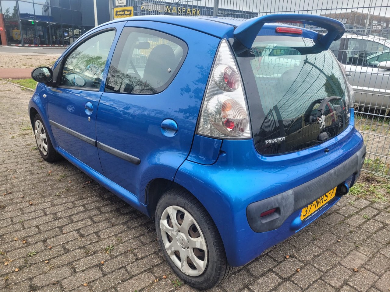 Peugeot 107 1.0-12V  Apk 11-10-2026