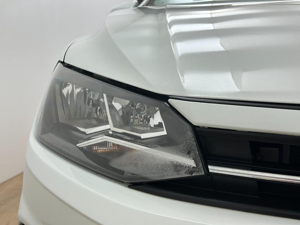 Volkswagen Polo occasion 1.0 tsi comfortline business | wit | airco | tweed