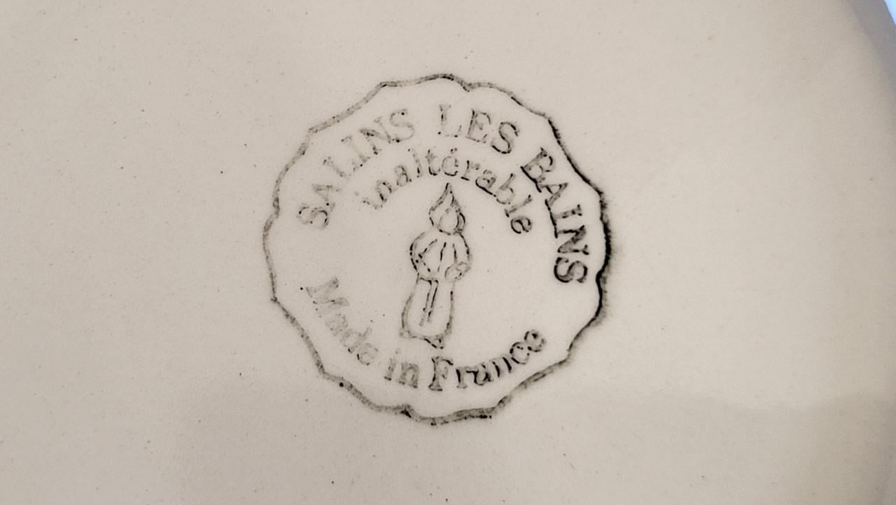 Vintage Salins les Bains barbotine bordje (peer) dia 19,5 cm