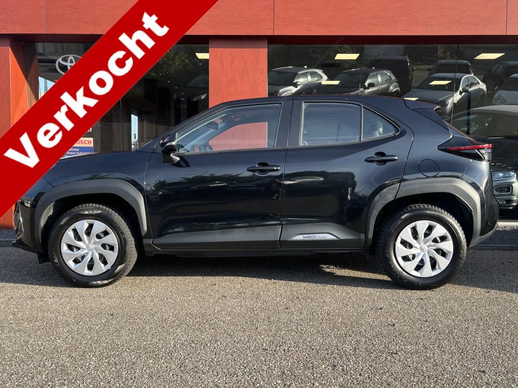 Toyota Yaris Cross 1.5 hybrid active | climate | cruise | camera | apple / 