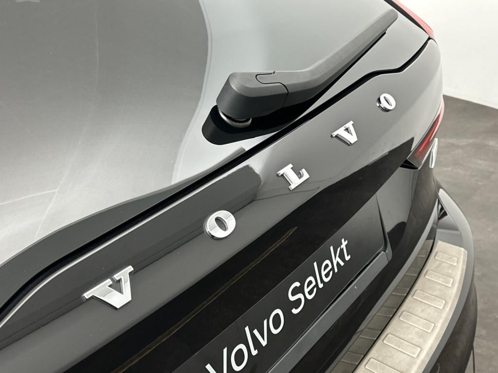 Volvo V90 t6 340pk recharge r-design| panodak| adap.cruise| camera| h&k so