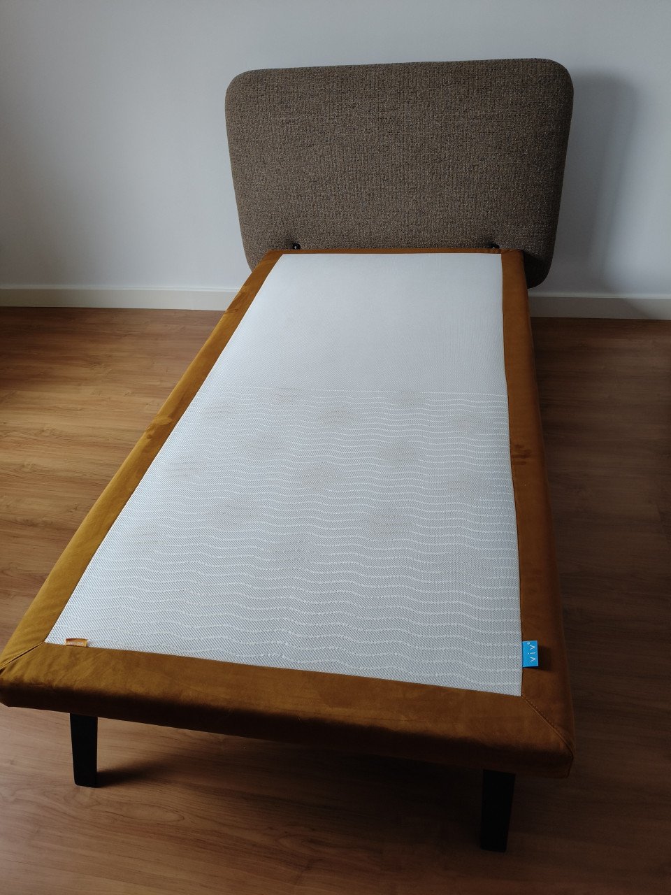 Velda bed