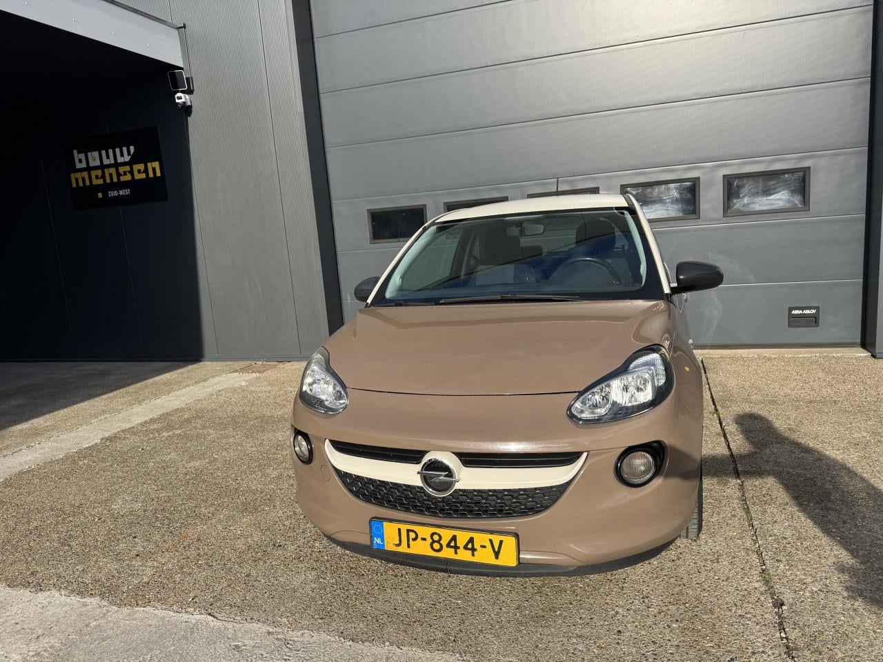 Opel ADAM 1.2 Ecoflex Start/stop 70PK 2015 Bruin Airco Apk