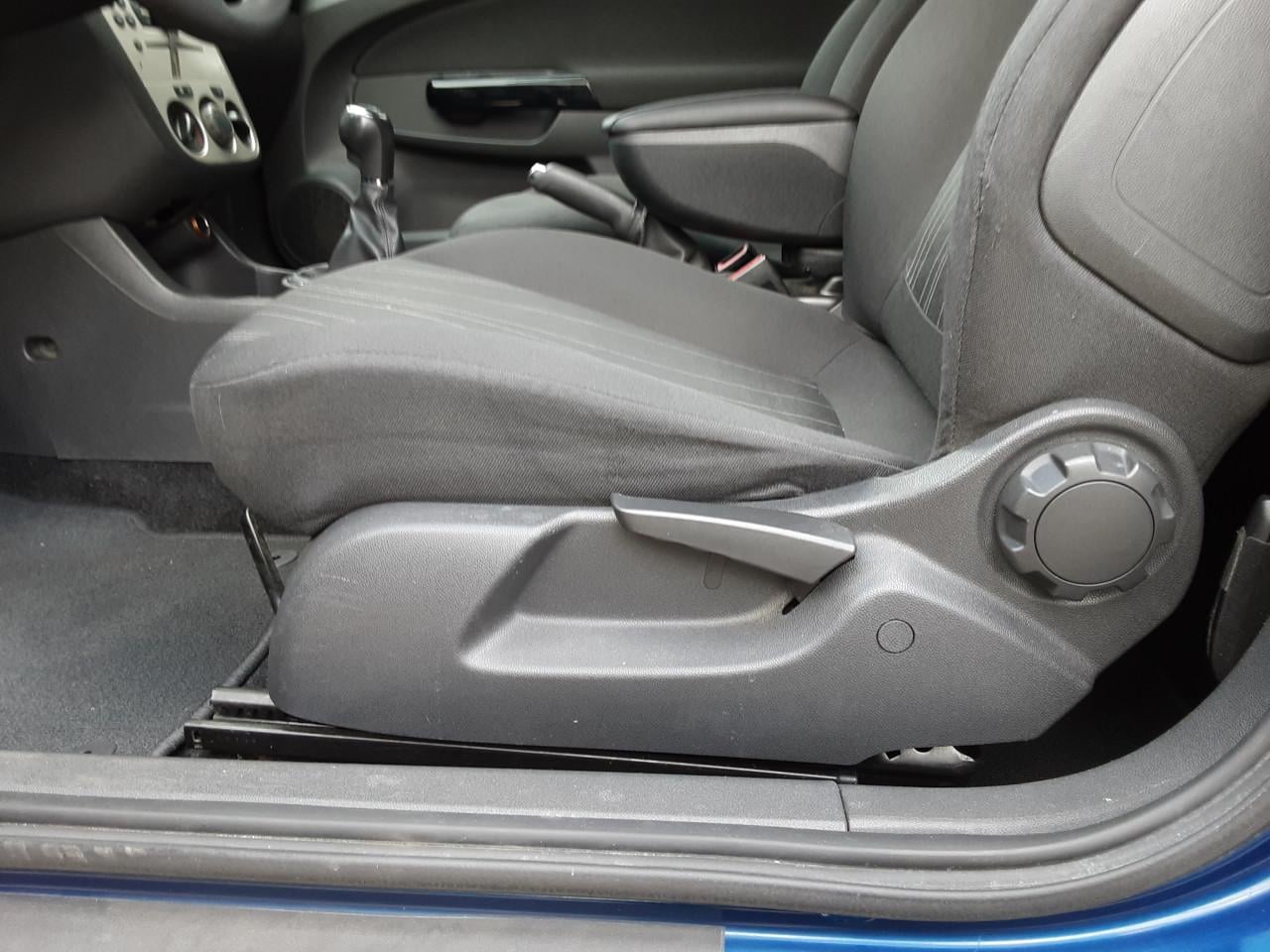 Opel Corsa 1.2-16V Enjoy 1e eigenaar